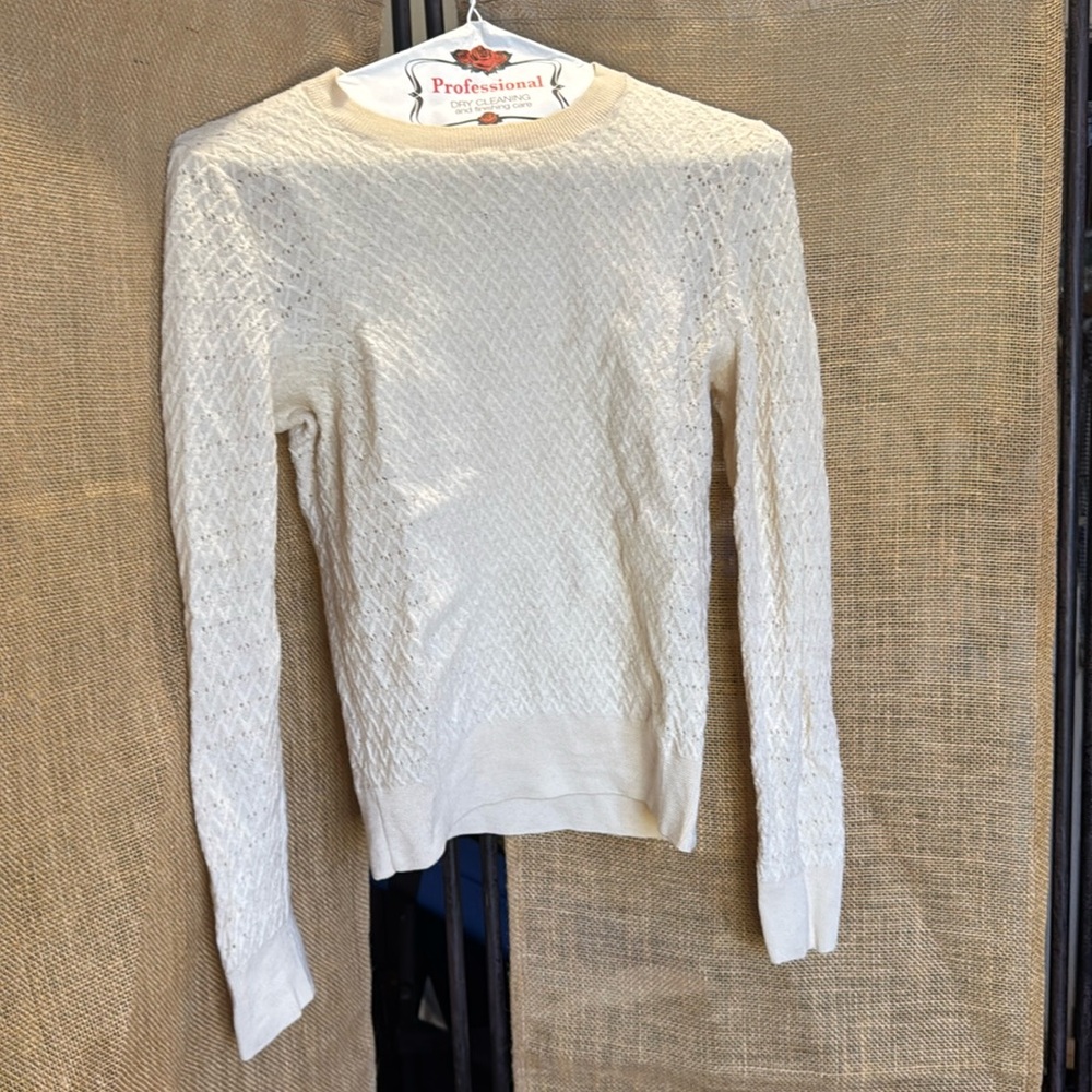CREAM KNIT SWEATER